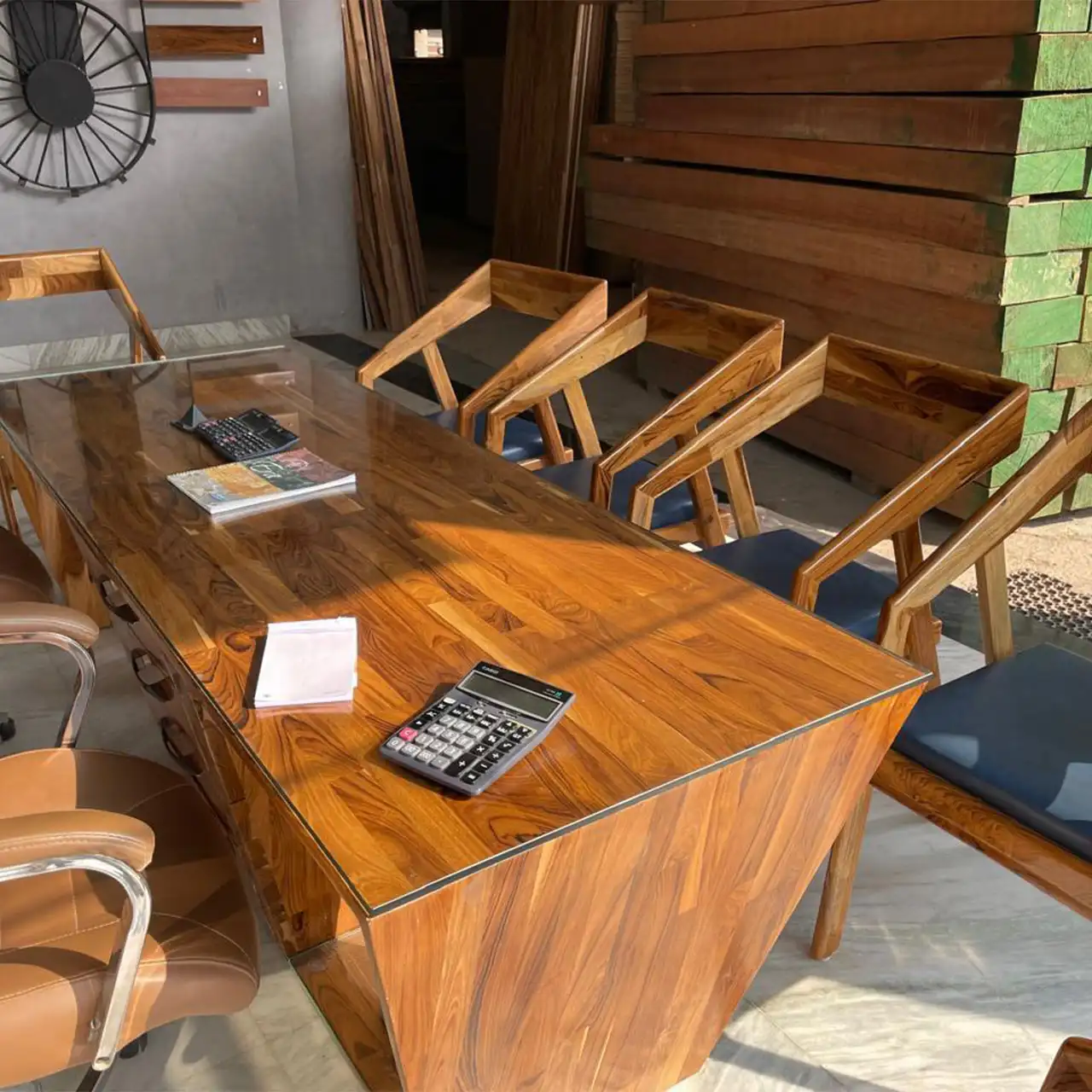 Office table and chairs in solid teak